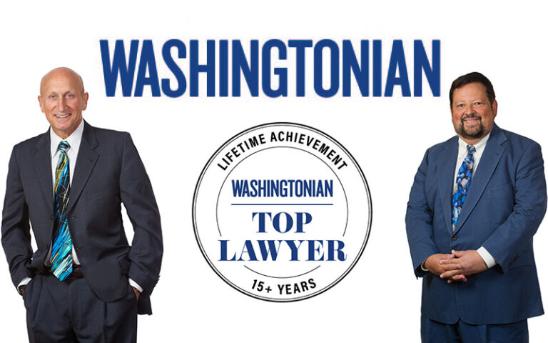 Steven Widdes and David De Jong with Top Lawyers 2022 Logo